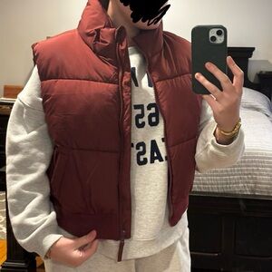 Aeropostale Women's Maroon Puffer Vest